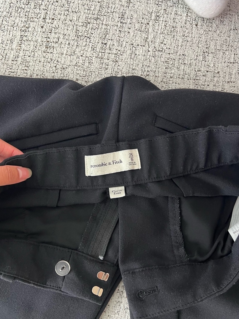 Abercrombie & Fitch Women's Black Dress Pants - Tailored Waist